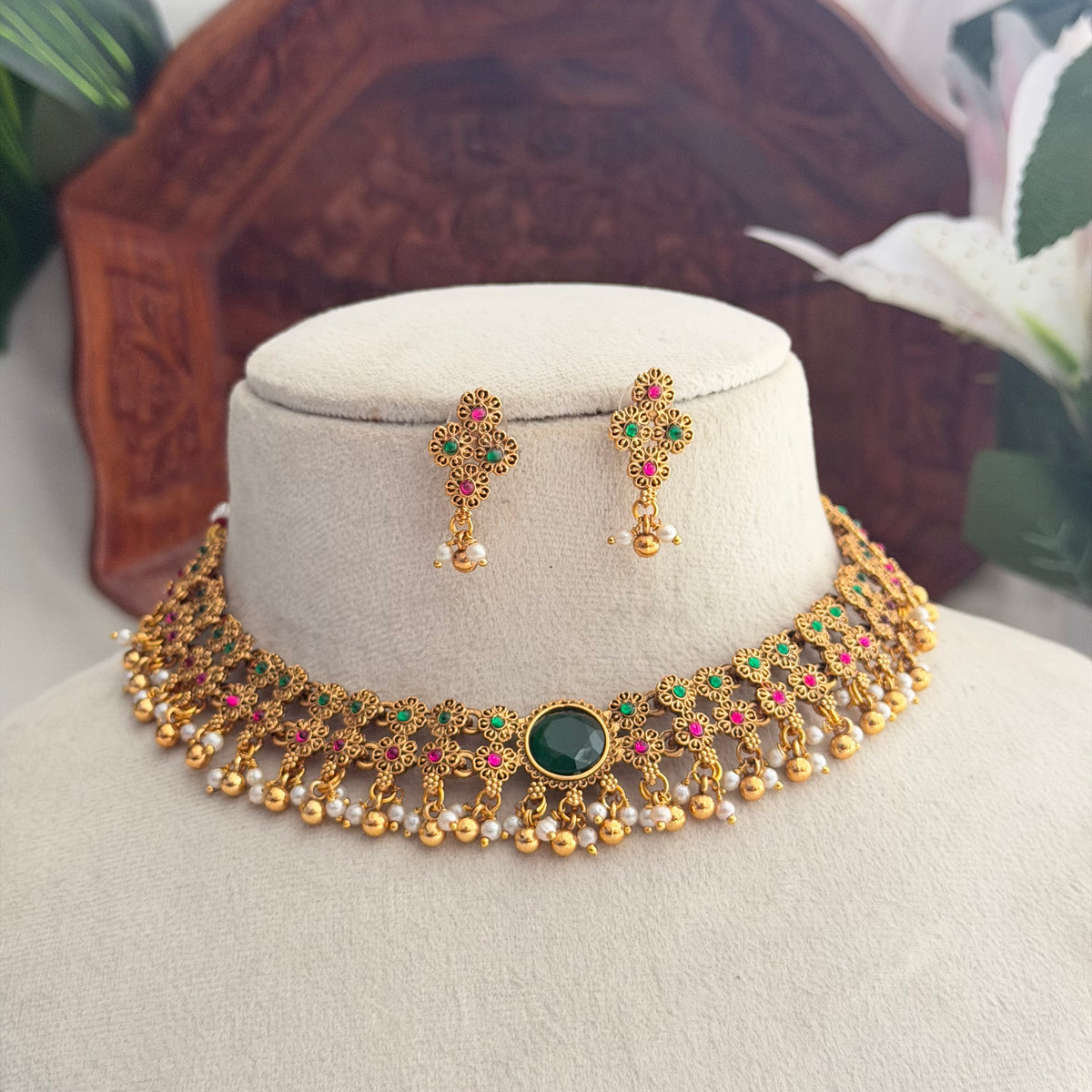 Green Stone Choker AN293 Anvika Jewels