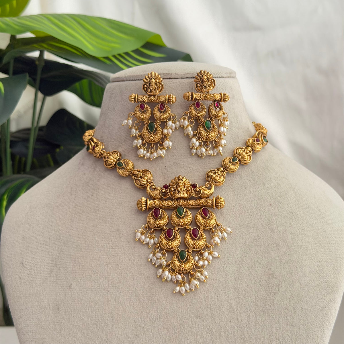 Antique Pearl Choker AN262 Anvika Jewels