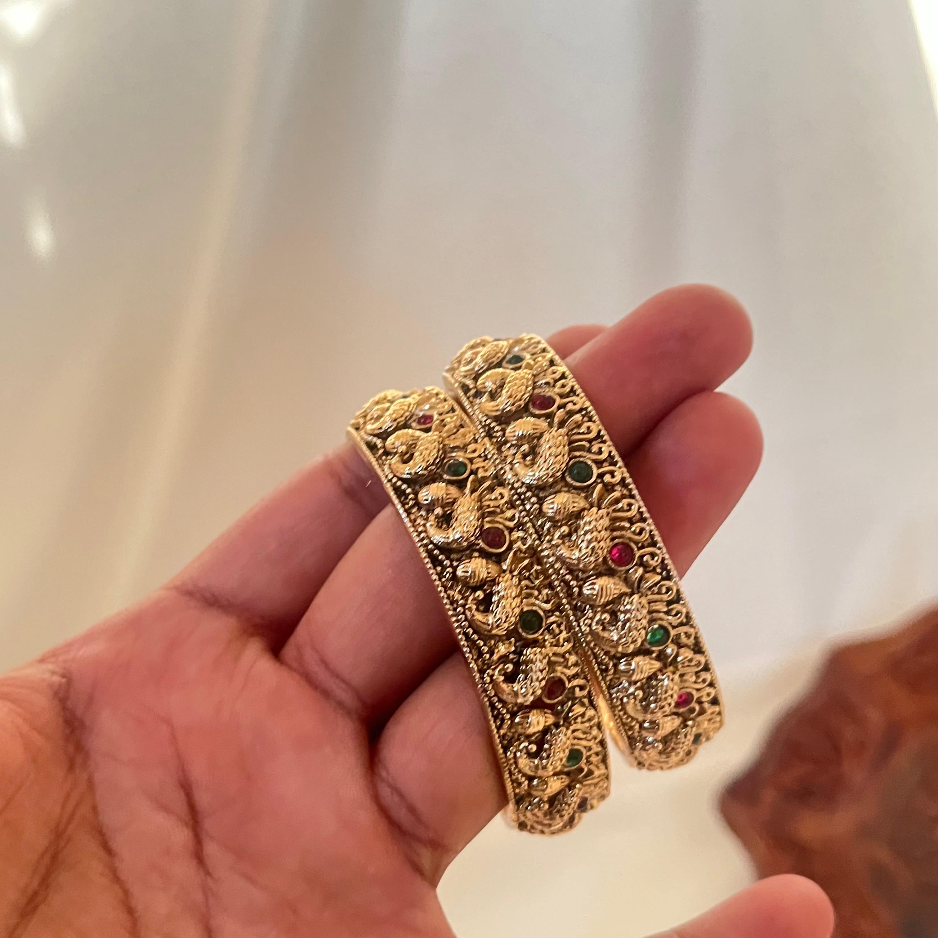 Antique Peacock Bangles AB09