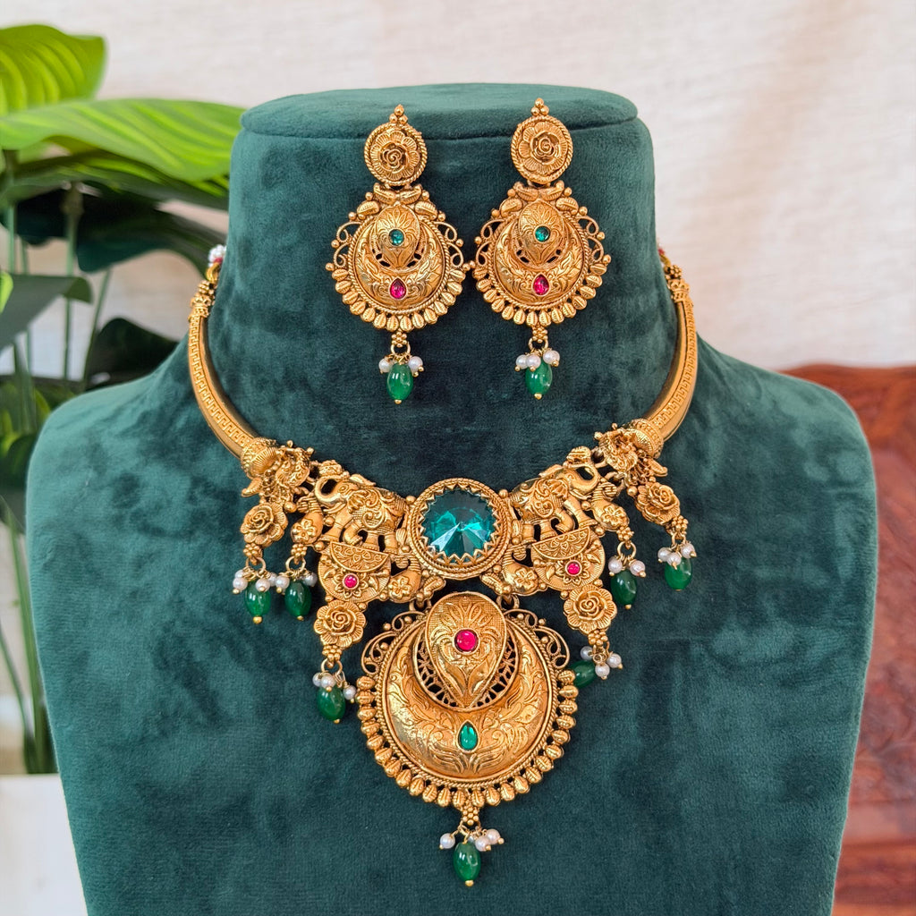 Emerald Royale Antique Necklace Set AN157 Anvika Jewels