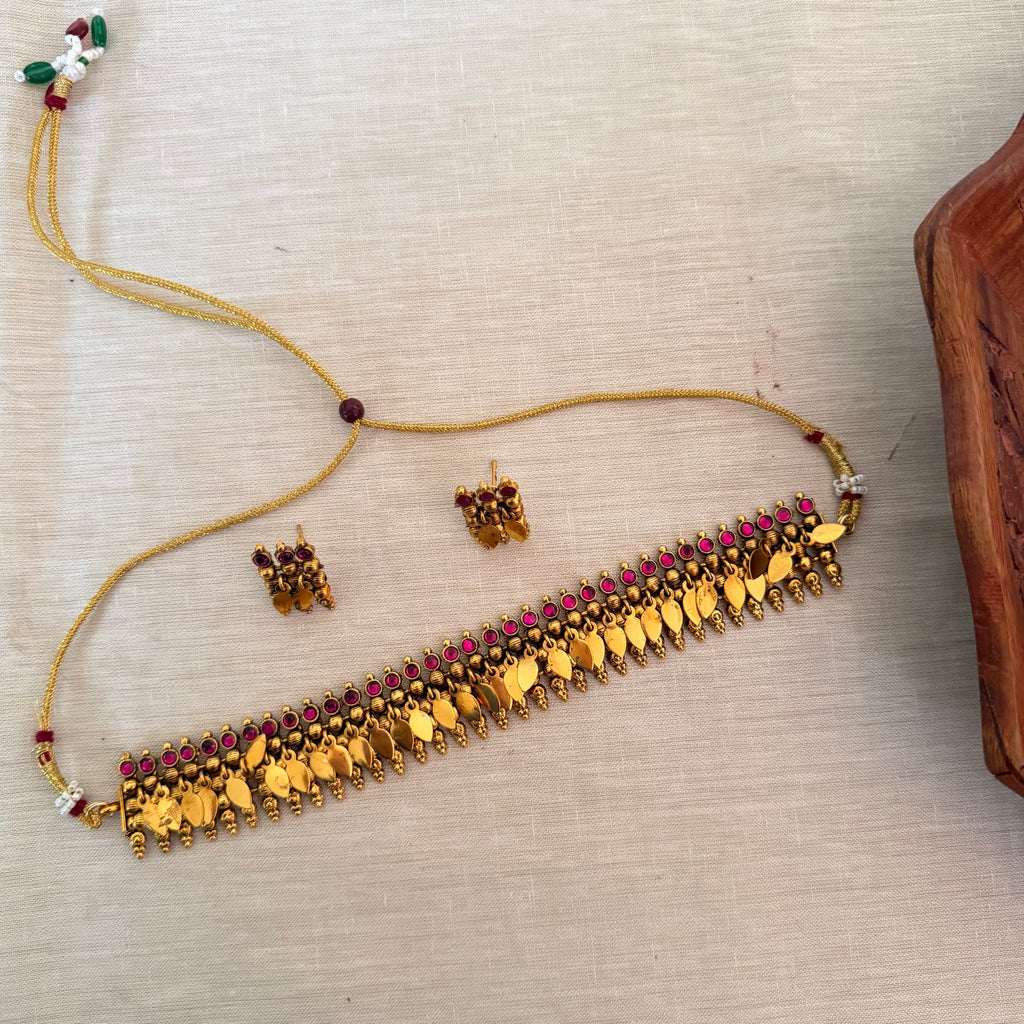 Elakkathali Traditional Necklace AN132 Anvika Jewels