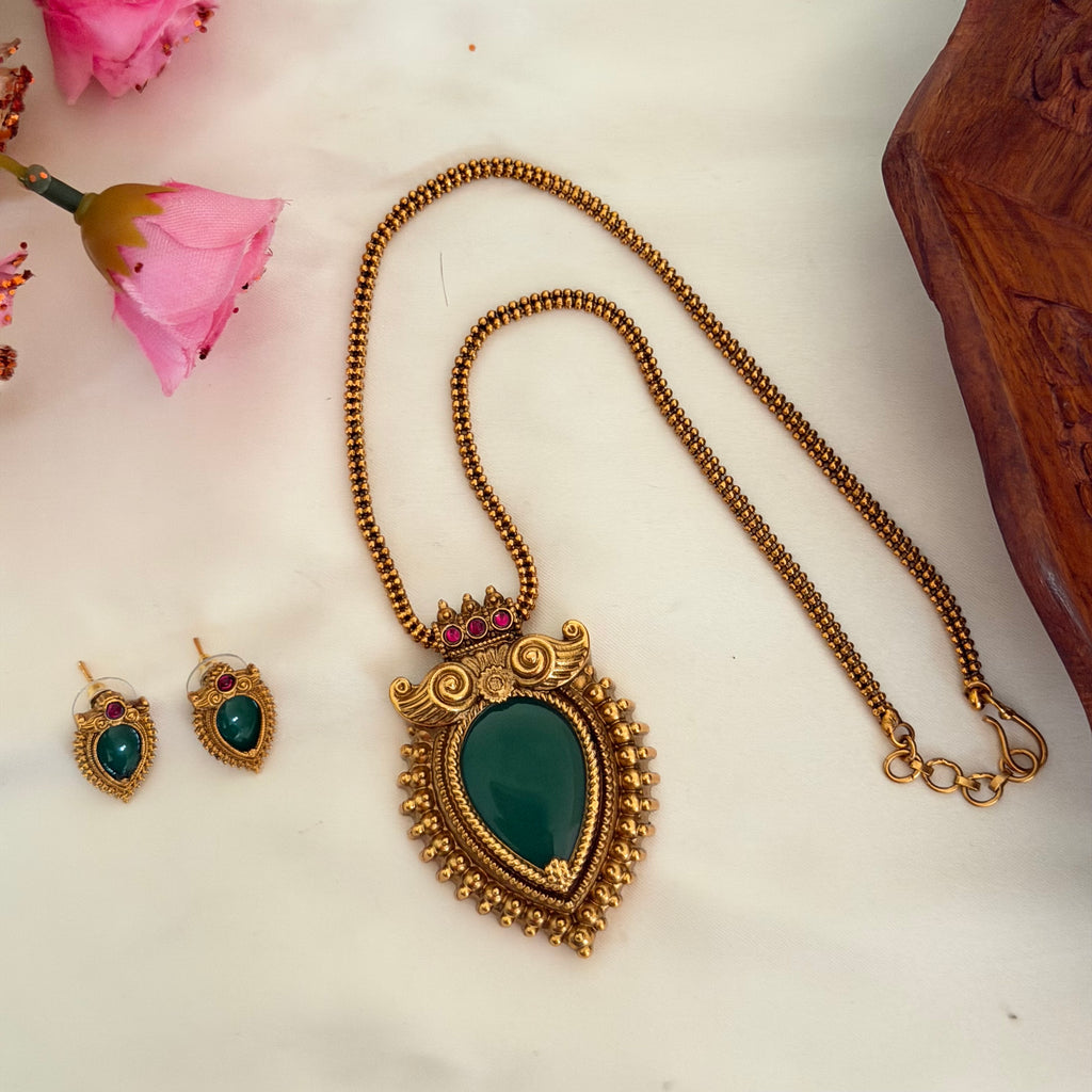 Green Stone Pendant AN142 Anvika Jewels