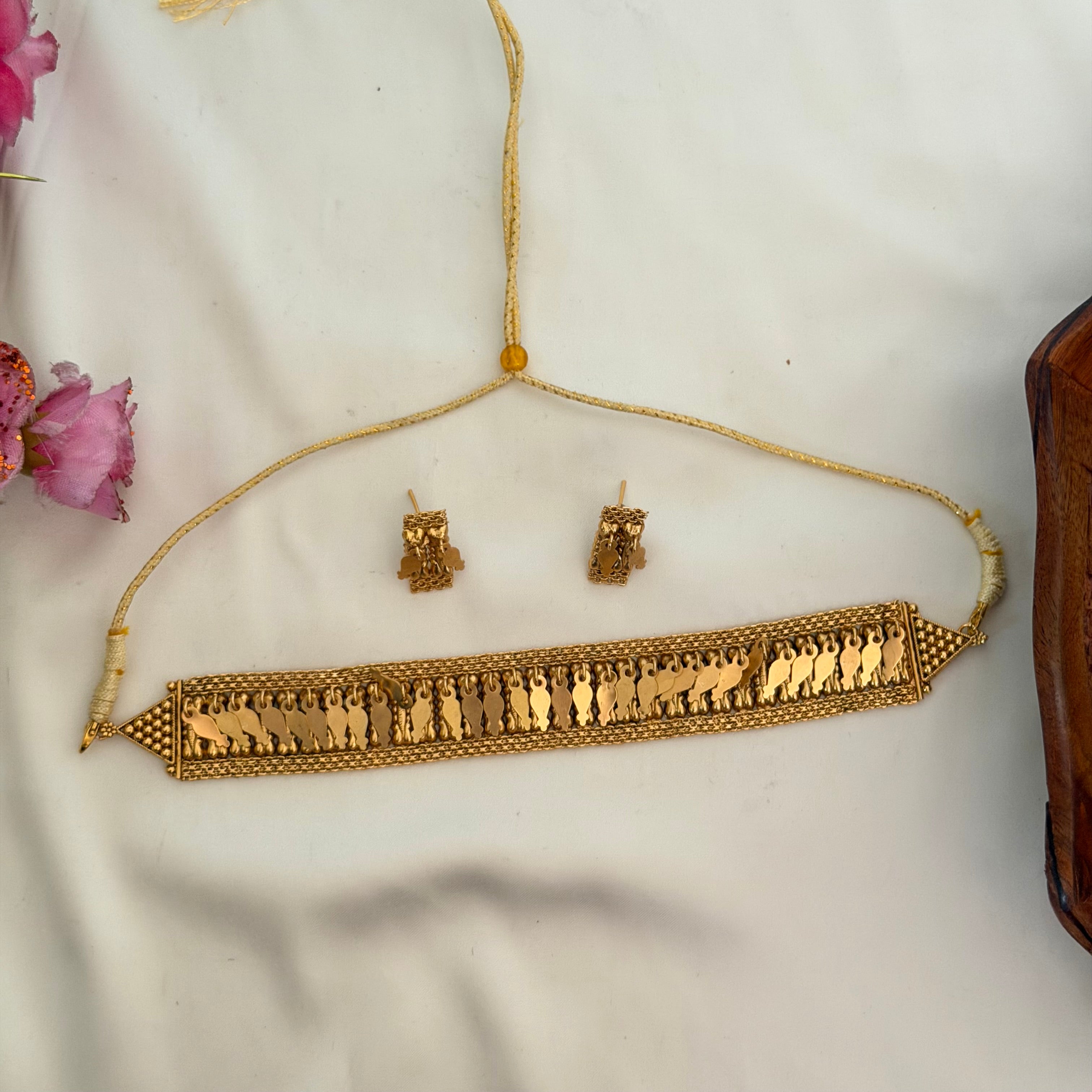 Elakkathali Necklace AN174 Anvika Jewels
