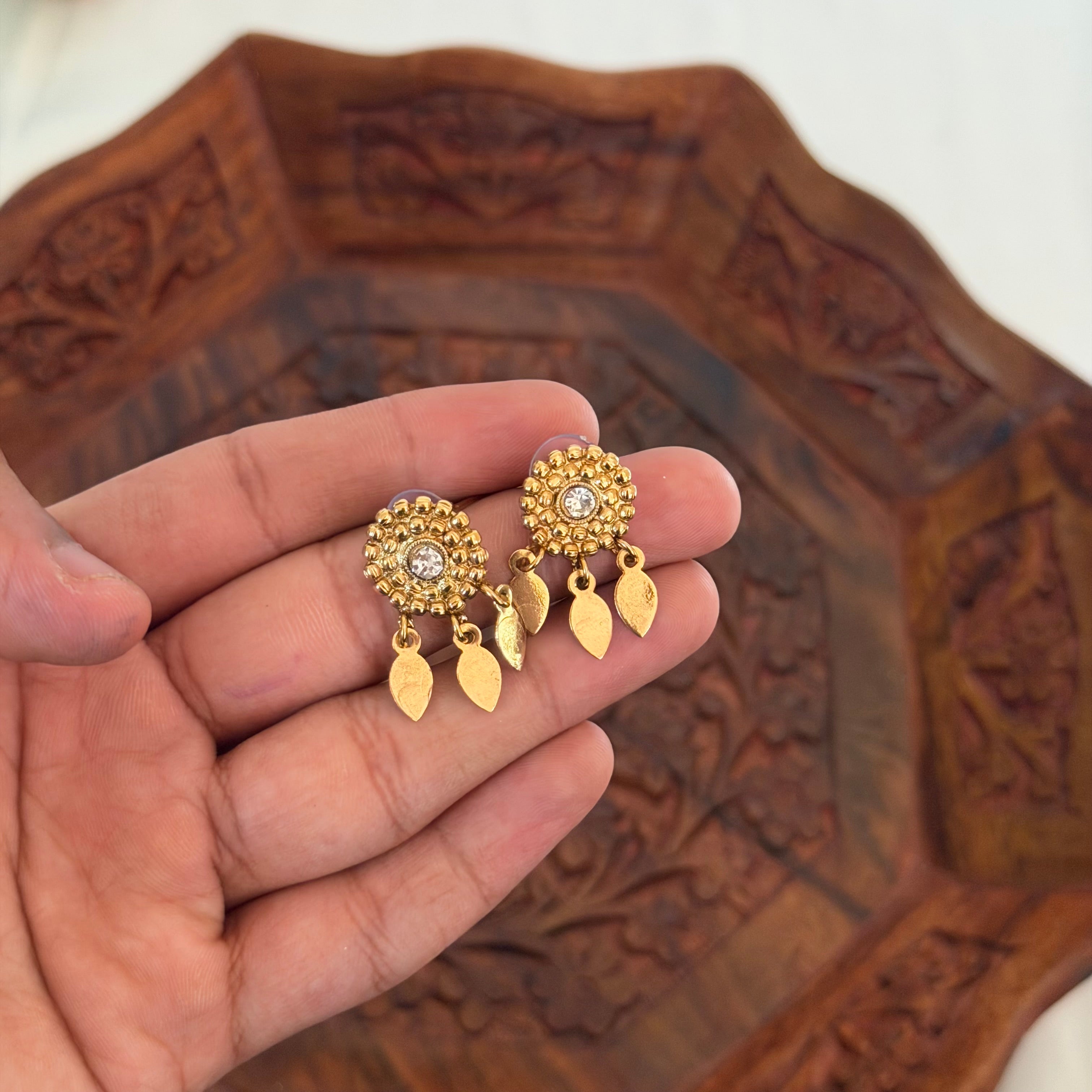 White Stone Elakkathali AN172 Anvika Jewels