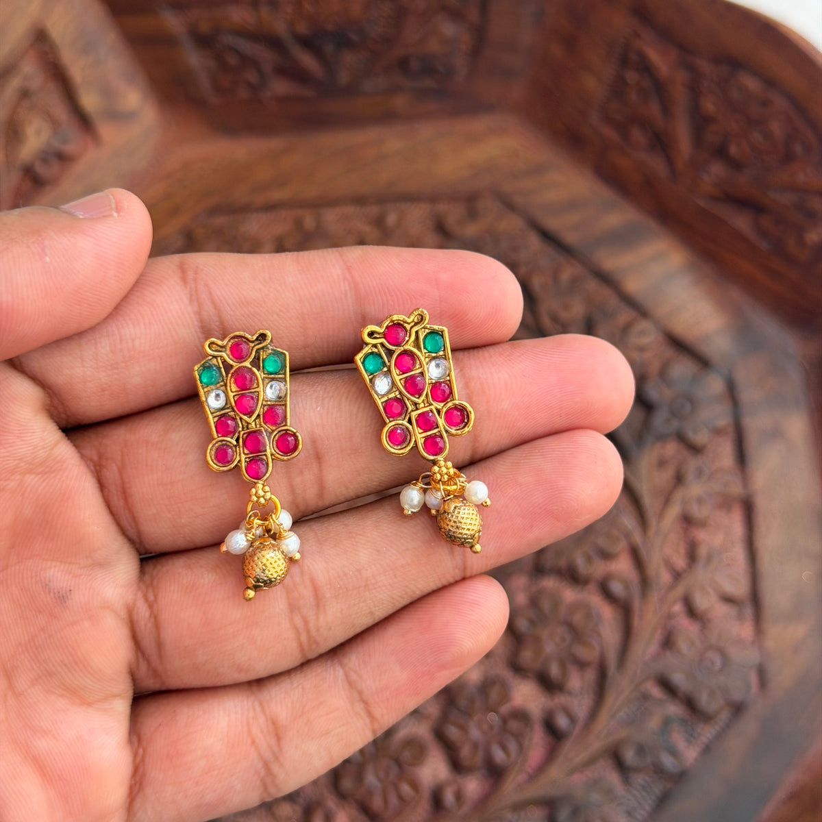 Red Stones Antique Necklace AN273 Anvika Jewels