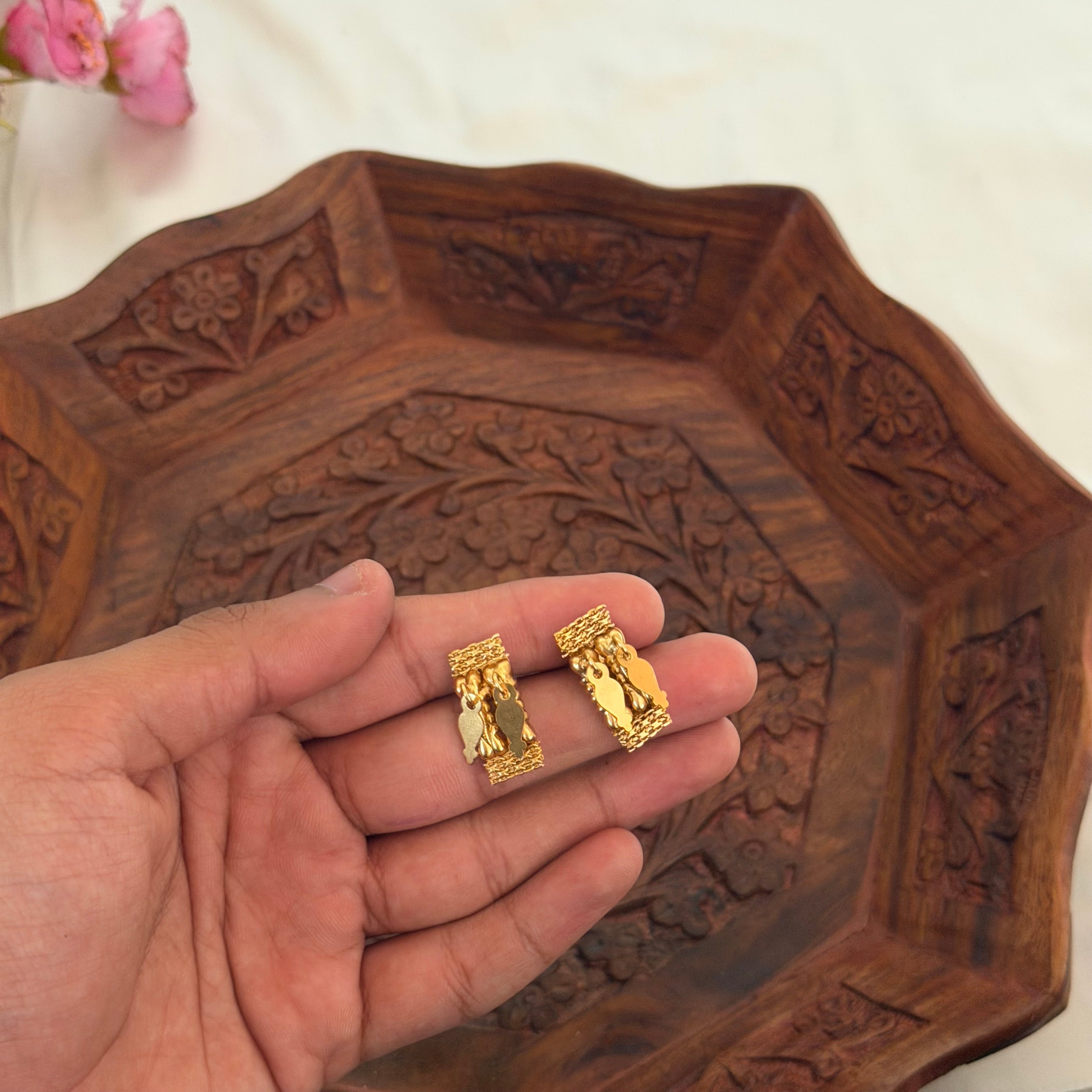Elakkathali Necklace AN174 Anvika Jewels