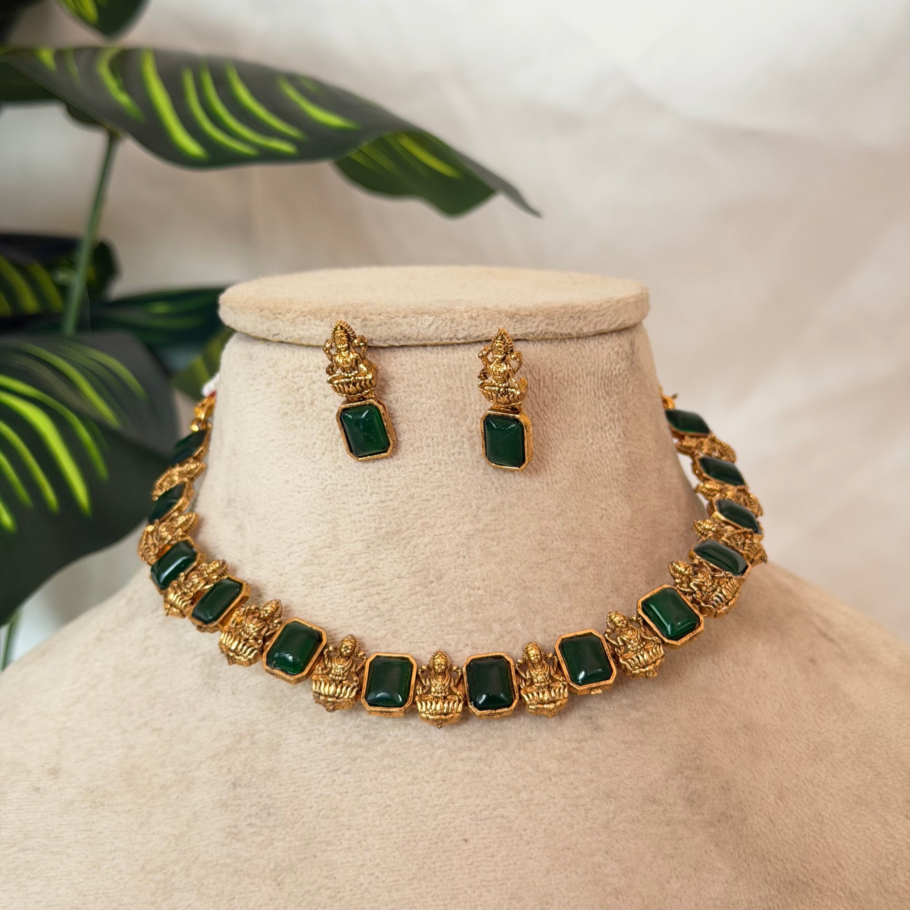 Stone Lakshmi Necklace AN180 Anvika Jewels