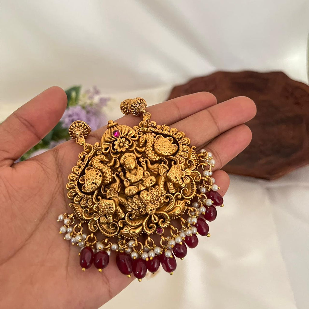 Lakshmi Pendant Set AN33