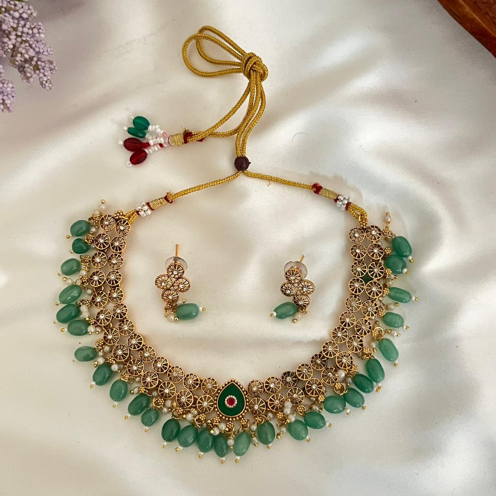 Green Stone Necklace Set AN37