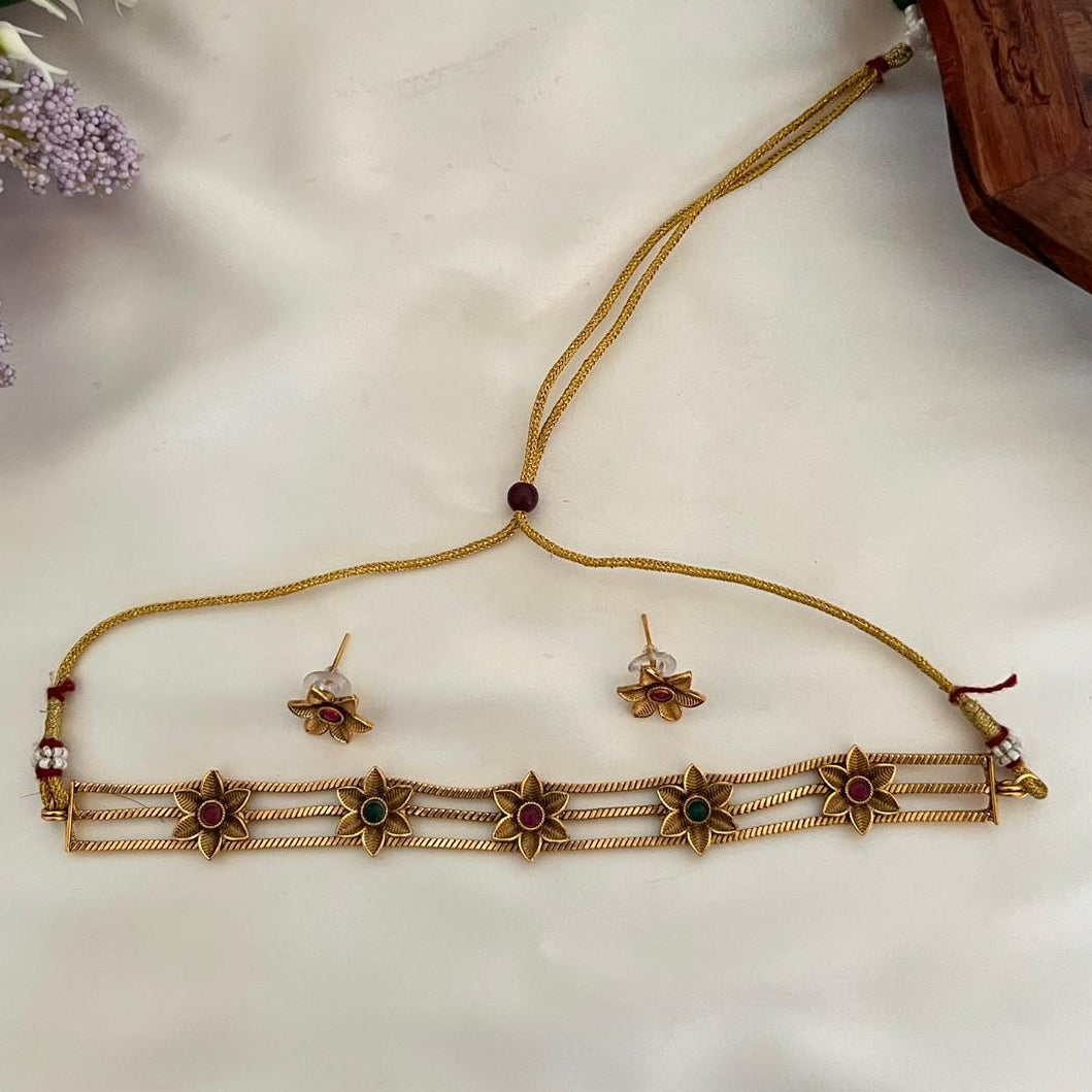 Antique Floral Choker AN25