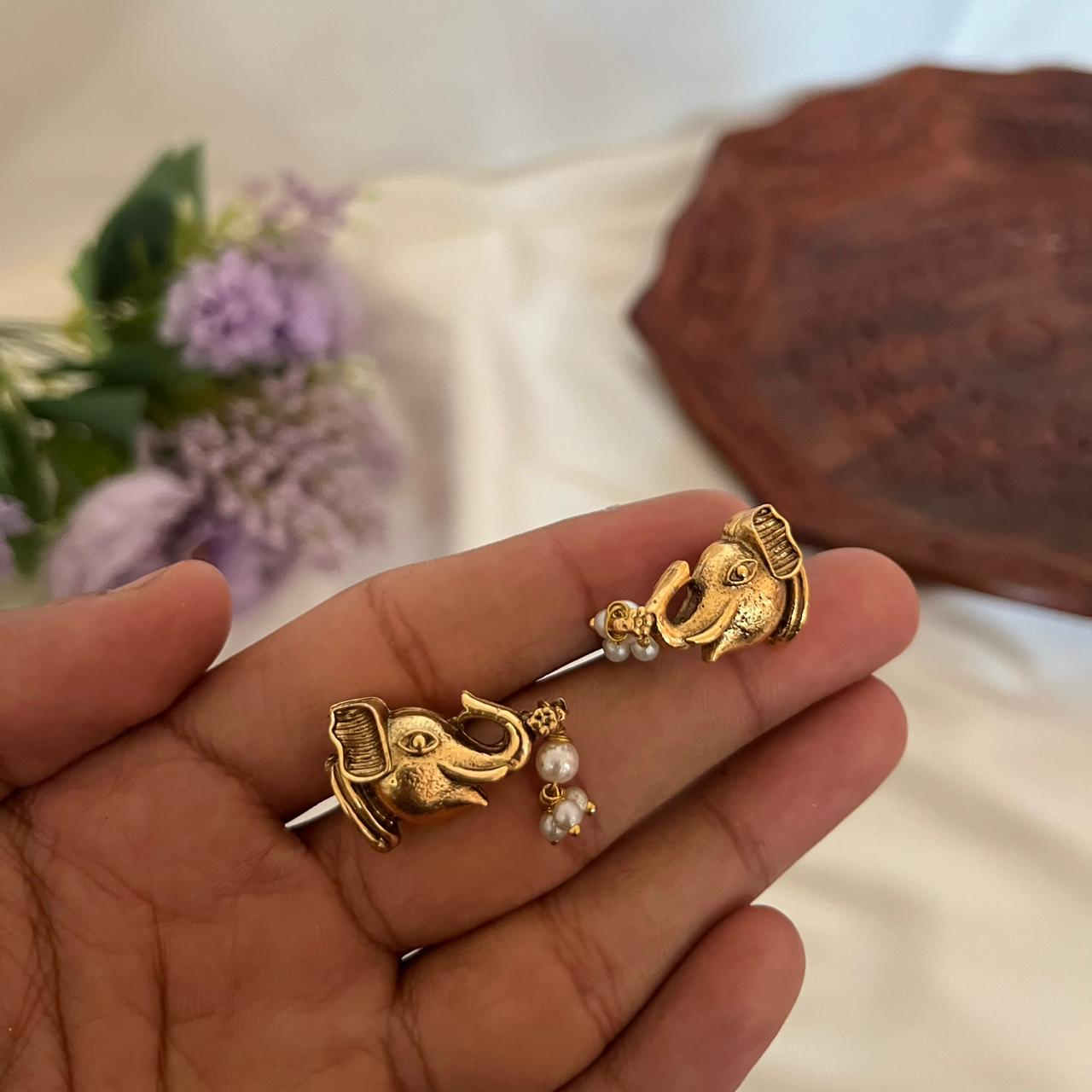Antique Elephant Temple Choker Set AN28