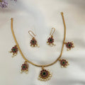 Antique Floral Pendant Necklace AN29