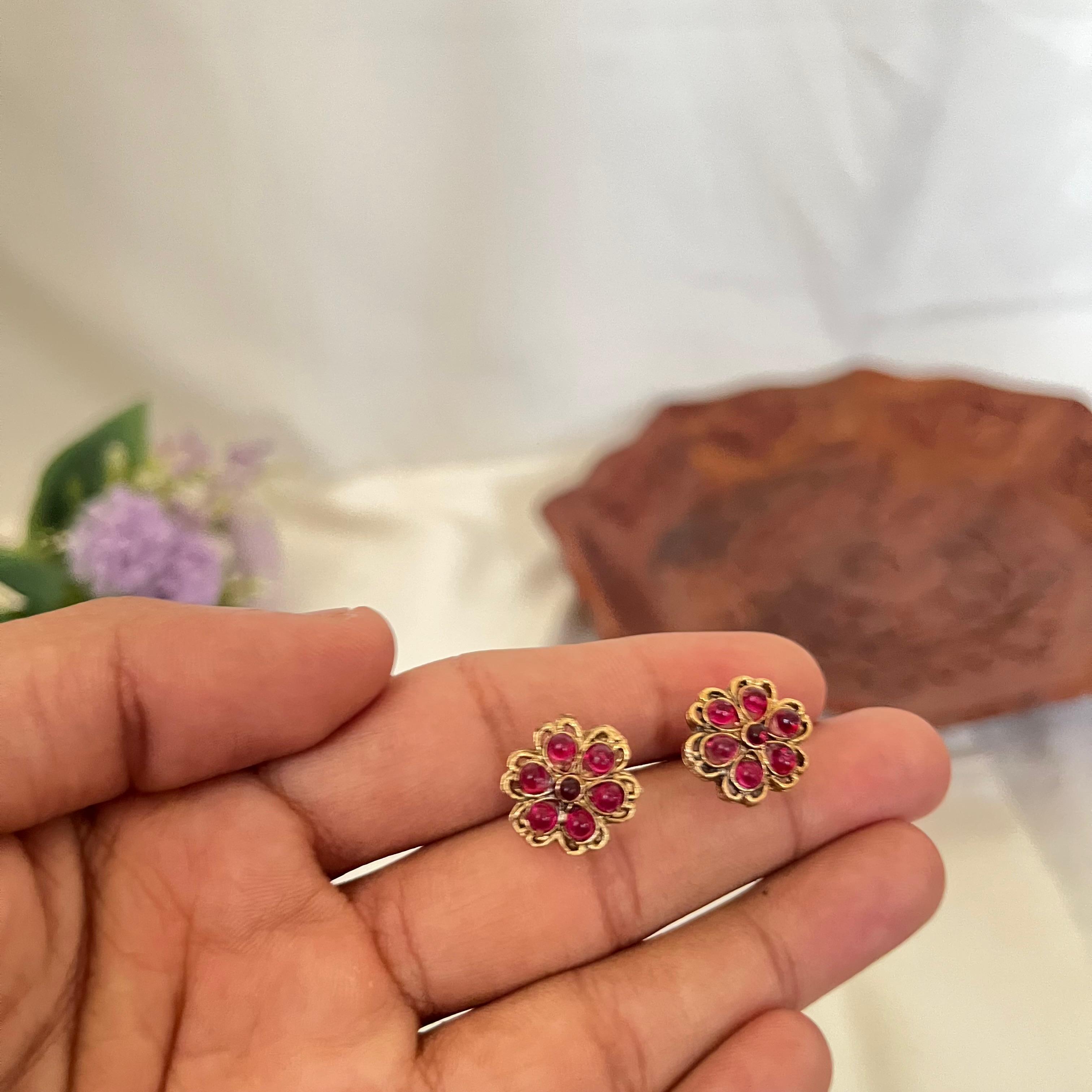 Ruby Floral Necklace AN04