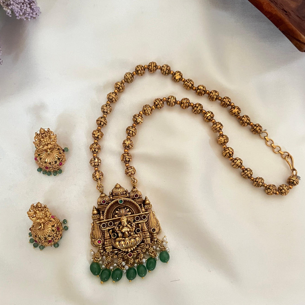 Lakshmi Temple Arch Pendant Necklace AN45