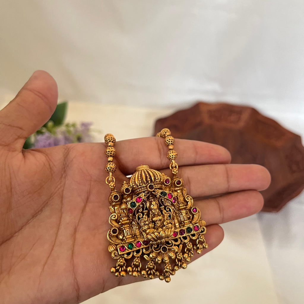 Lakshmi Temple Dome Pendant Necklace AN46
