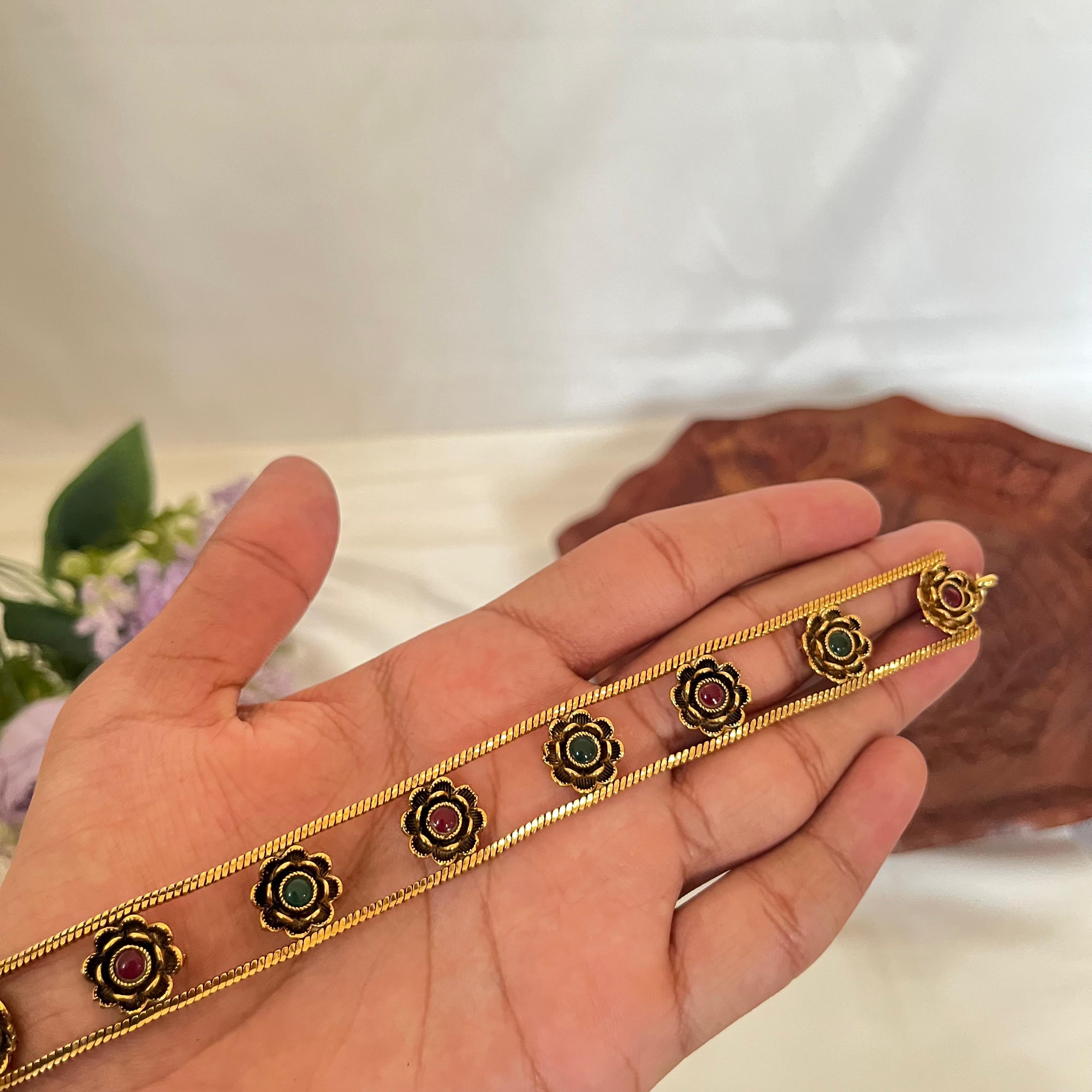 Floral Stone Choker Necklace AN55