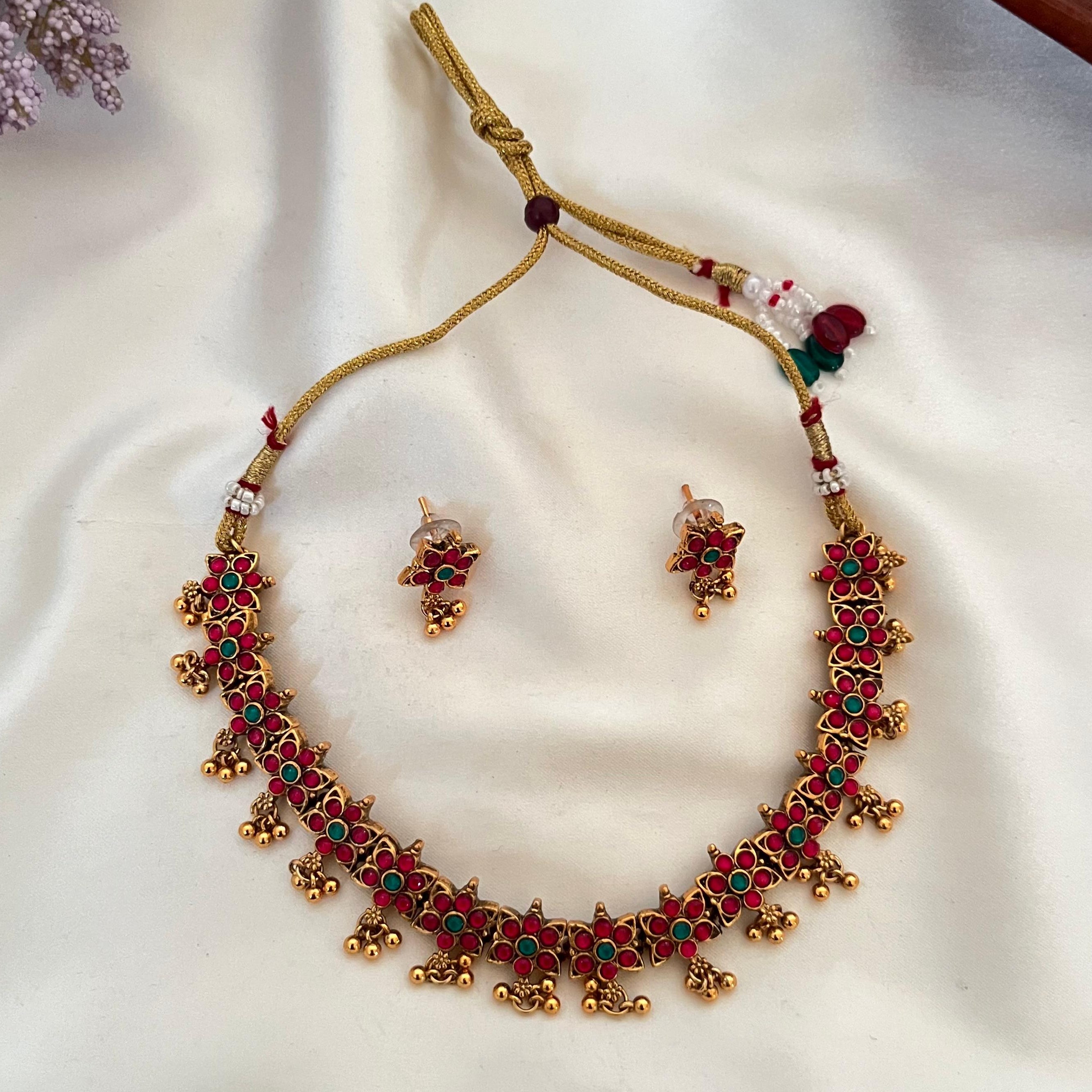 Dual Tone Floral Choker AN58