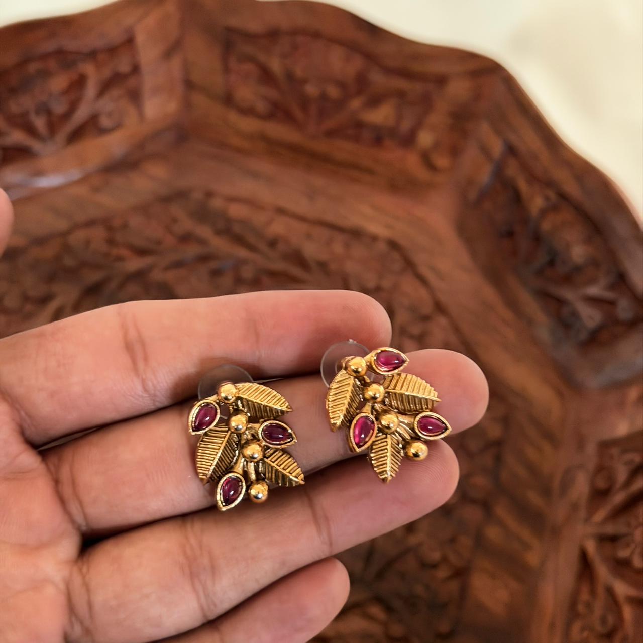 Antique Leaf Bead Necklace AN107 Anvika Jewels