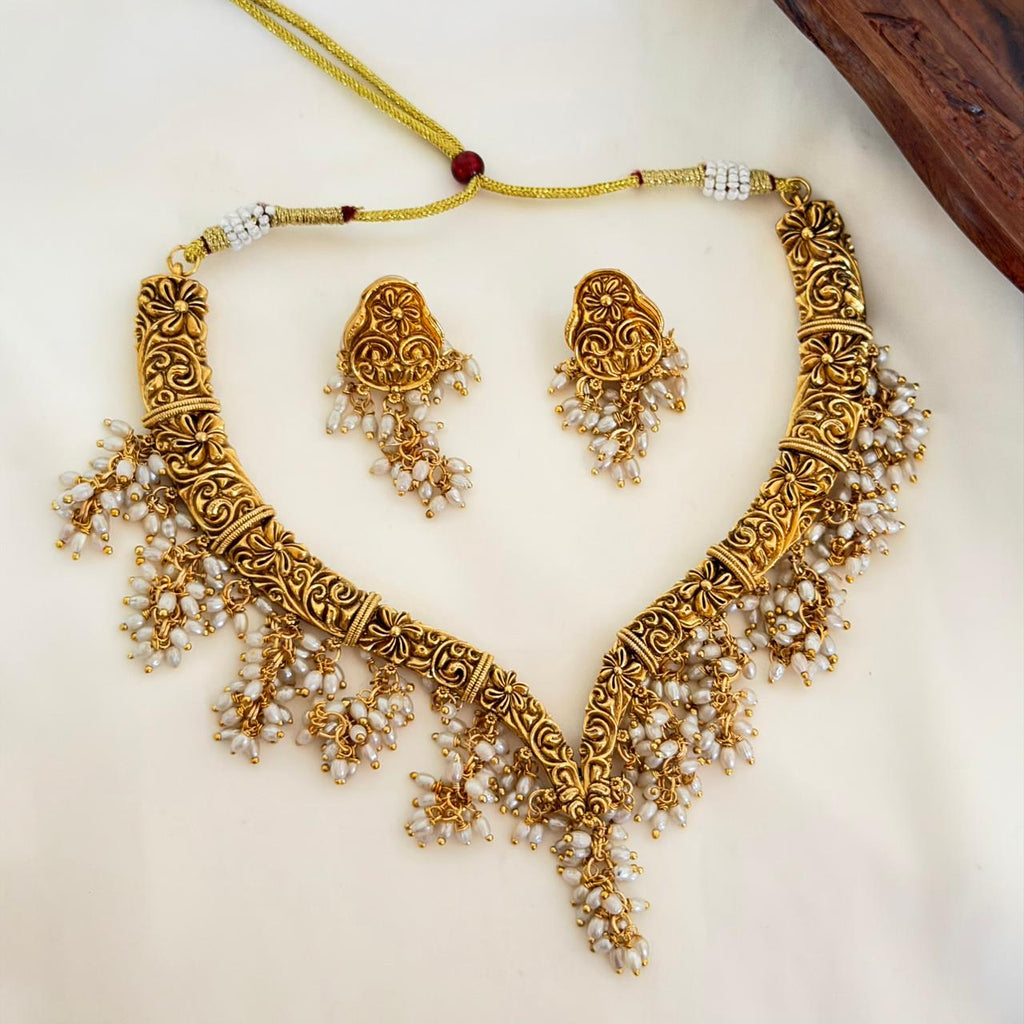 Antique Pearl Floral Necklace AN109 Anvika Jewels