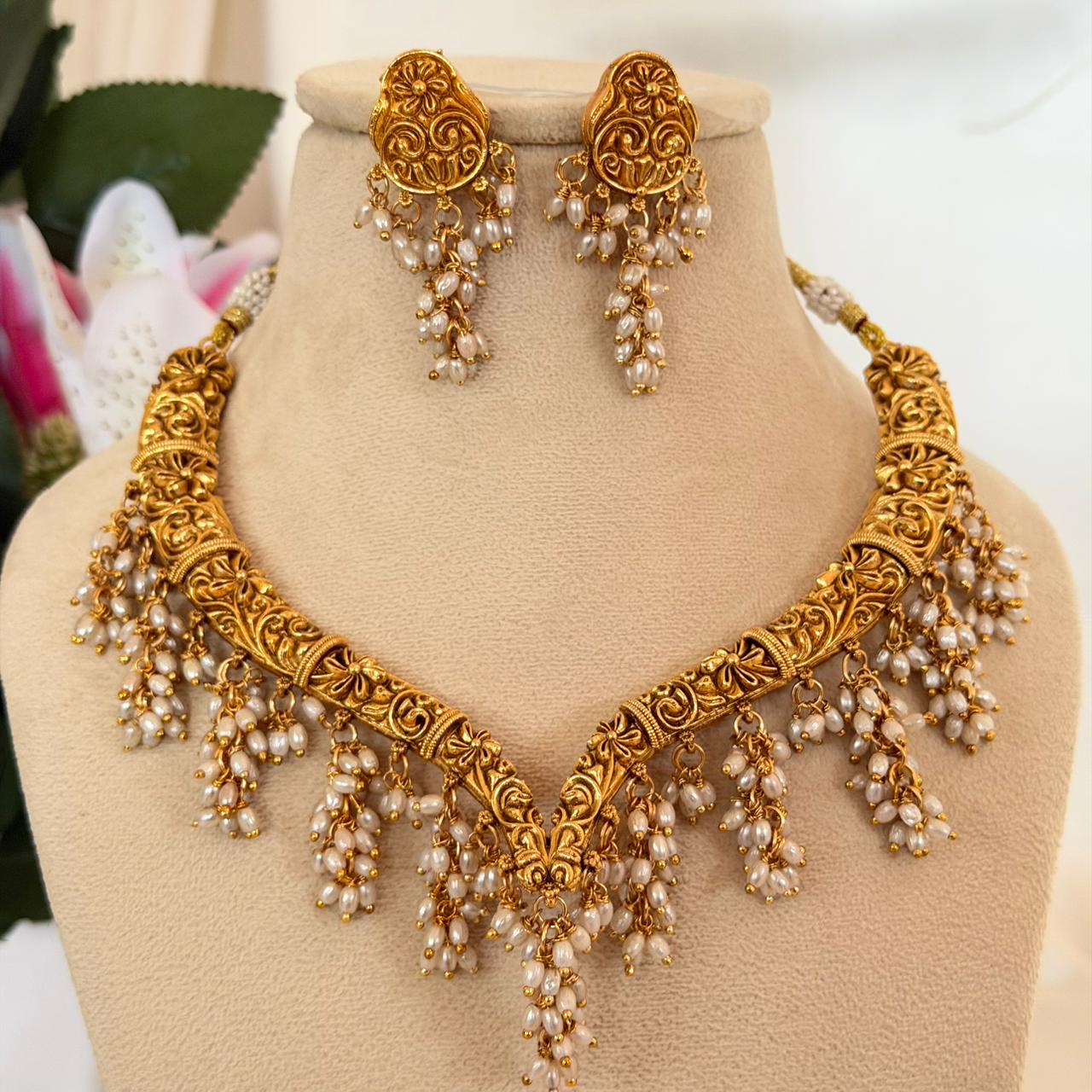 Antique Pearl Floral Necklace AN109 Anvika Jewels