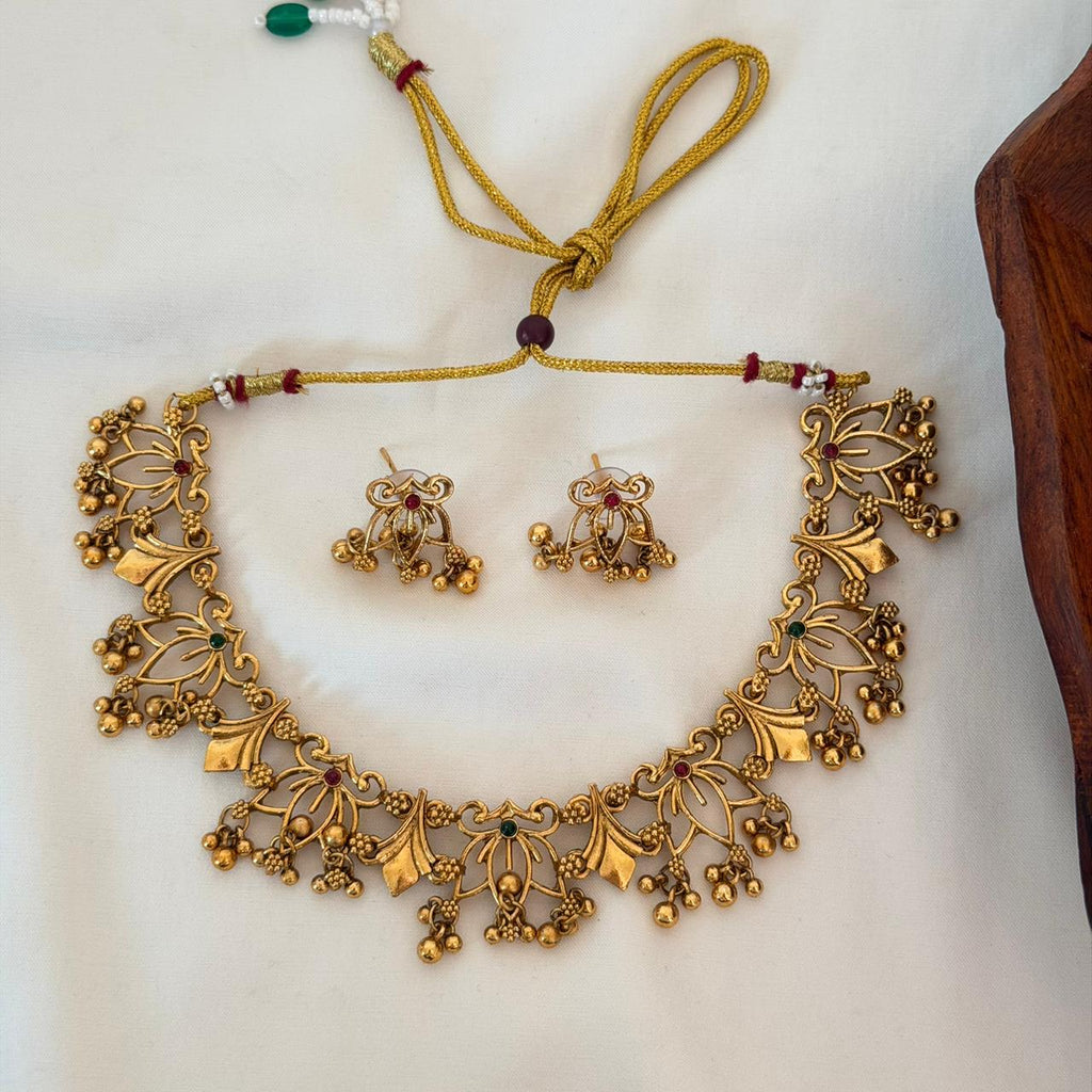 Antique Floral Choker Set AN118 Anvika Jewels