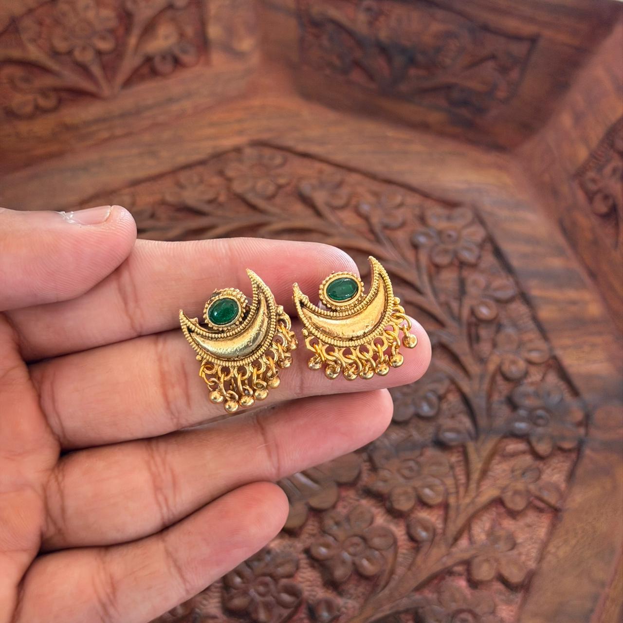 Crescent Green Stone Choker AN136 Anvika Jewels