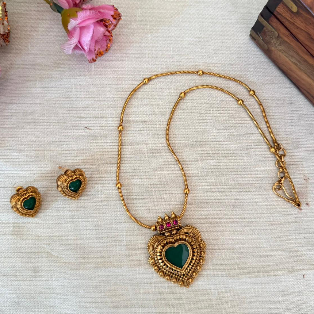 Heart Stone Pendant Set AN139 Anvika Jewels