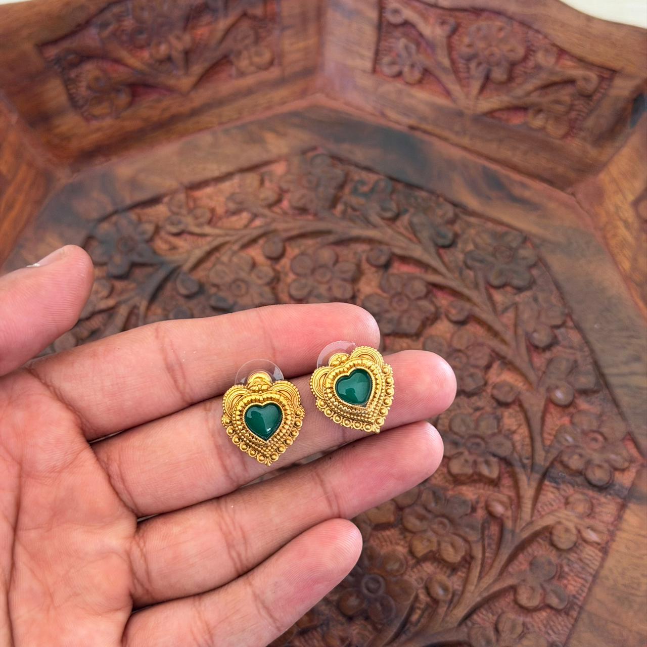 Heart Stone Pendant Set AN139 Anvika Jewels
