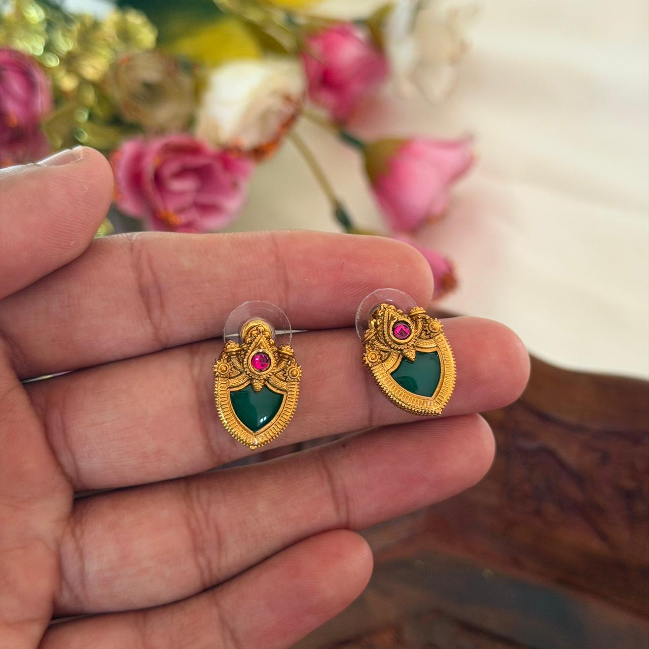 Lakshmi Green Pendant AN145 Anvika Jewels
