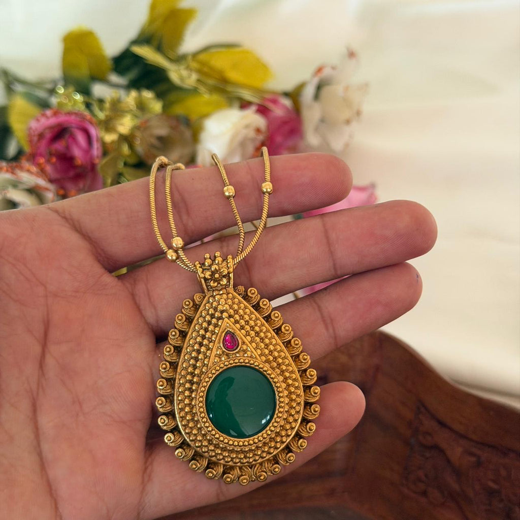 Green Stone Pendant AN146 Anvika Jewels
