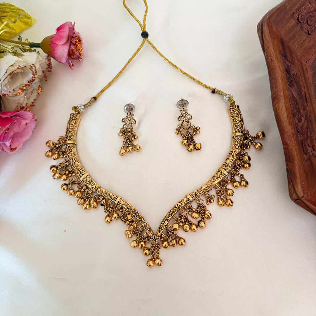 Gold Antique Choker Set AN155 Anvika Jewels