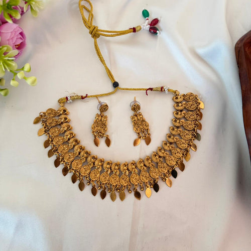 Antique Elakkathali Necklace Set AN163 Anvika Jewels