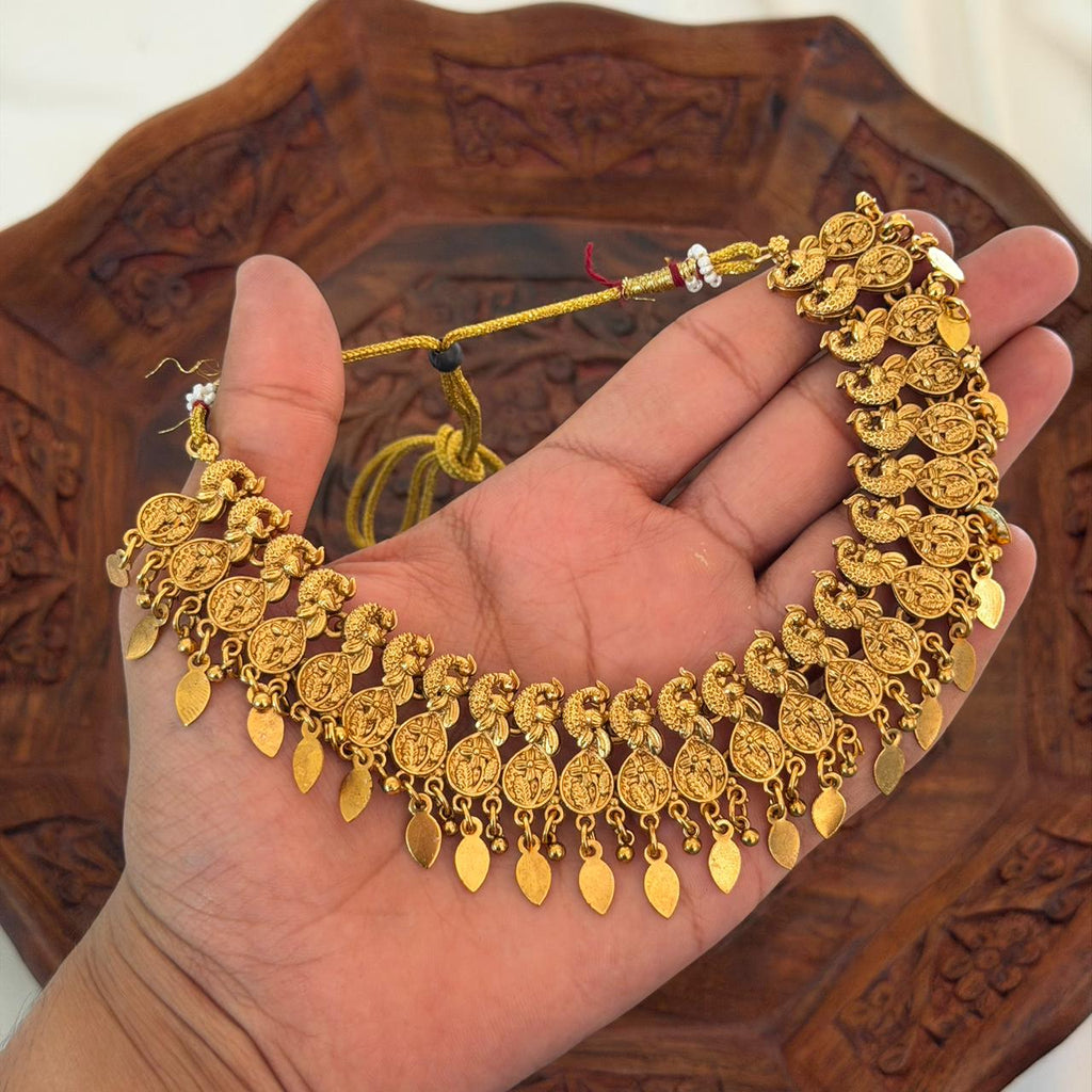 Antique Elakkathali Necklace Set AN163 Anvika Jewels