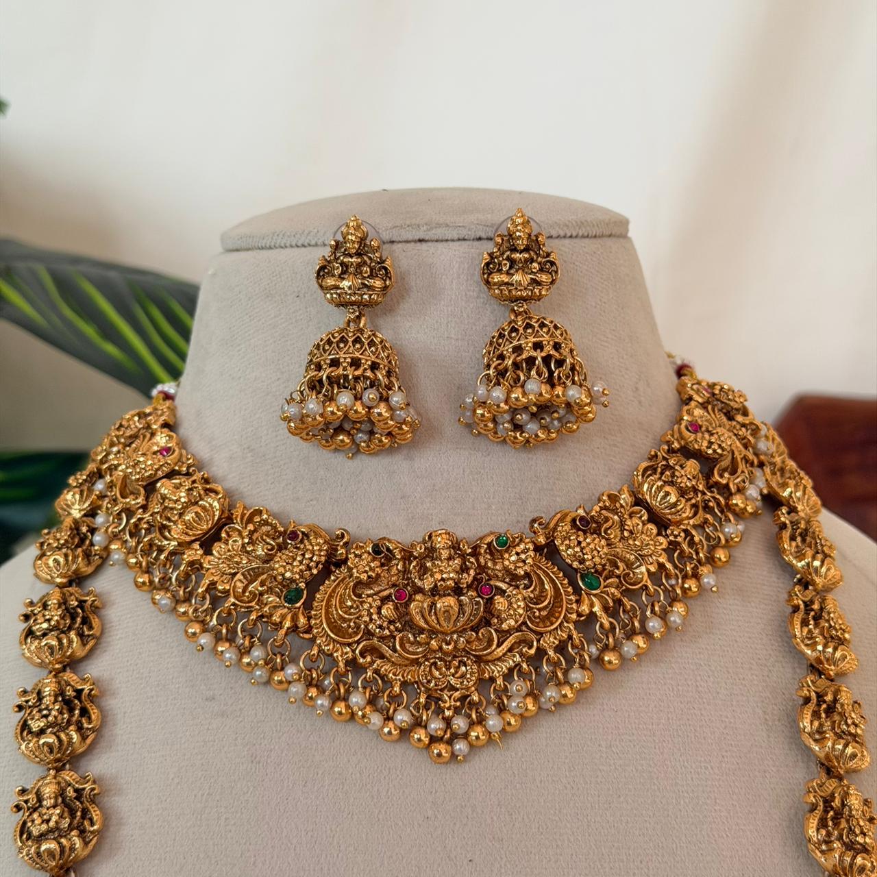 Antique Lakshmi Bridal Set CS33 Anvika Jewels